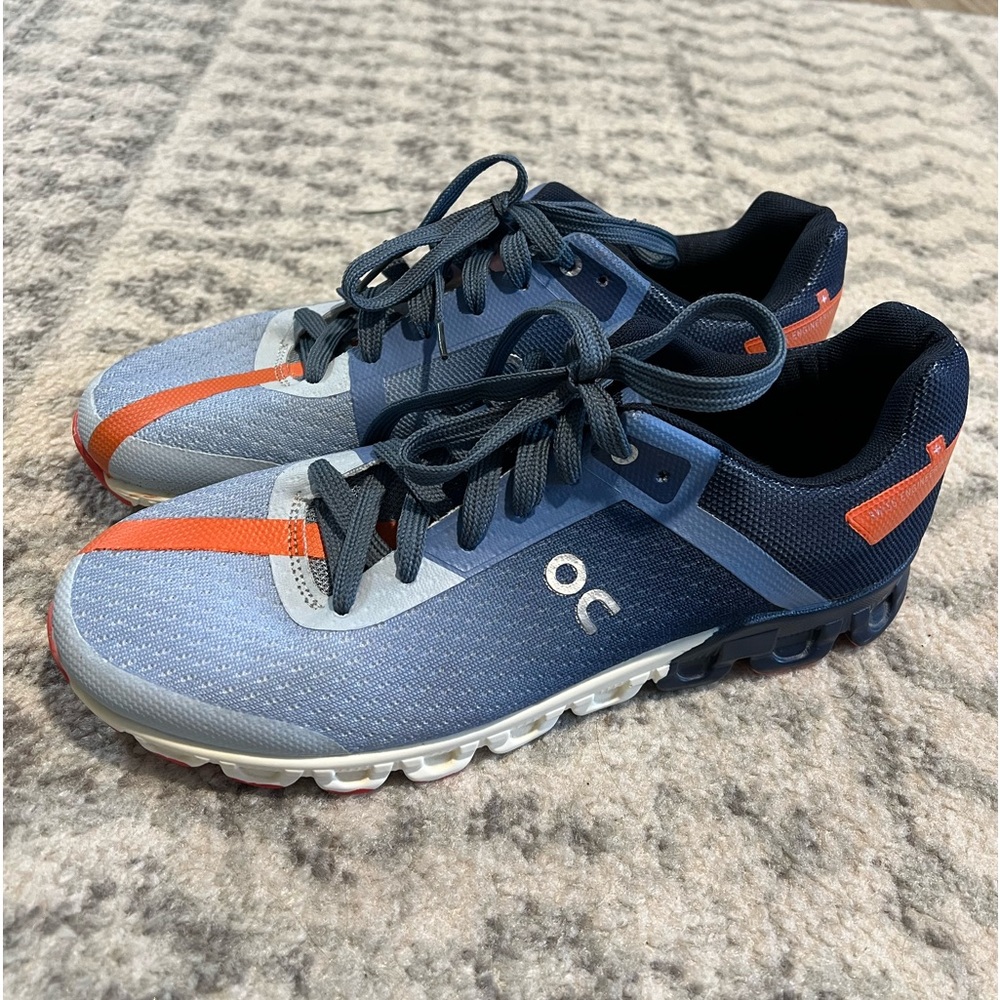 Blue and Orange Men’s On Cloud Flow dupe. Size 10.5